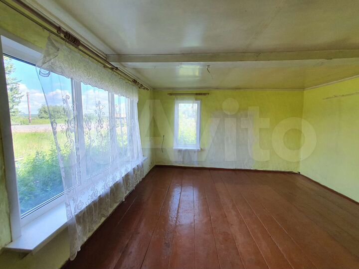 Дом 28,5 м² на участке 30 сот.