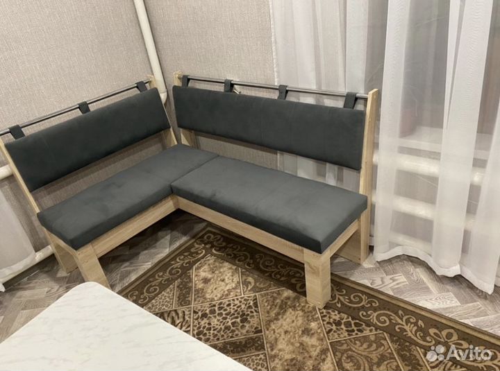 Кухонный уголок новый