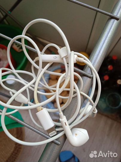 Наушники от айфона проводные оригинал. новые белые