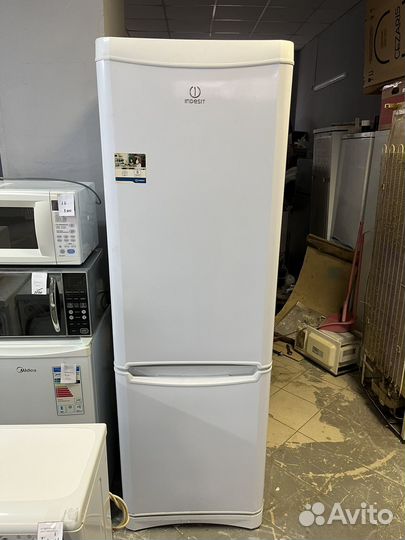 Холодильник indesit c гарантией. Доставка