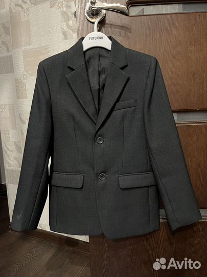 Пиджак для мальчика 122-128