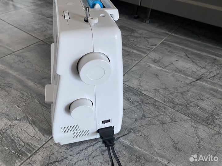 Швейная машинка