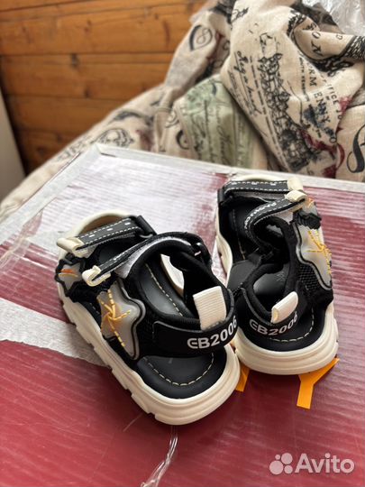 Сандалии для девочки 18 размер