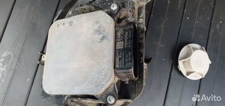 Блок розжига ксенона toyota