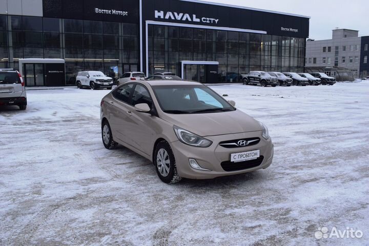 Hyundai Solaris 1.6 AT, 2011, 176 000 км