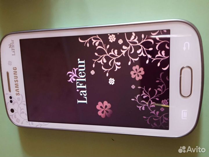 Samsung Galaxy S Duos GT-S7562, 4 ГБ