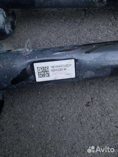 Амортизатор передний Skoda Octavia a5