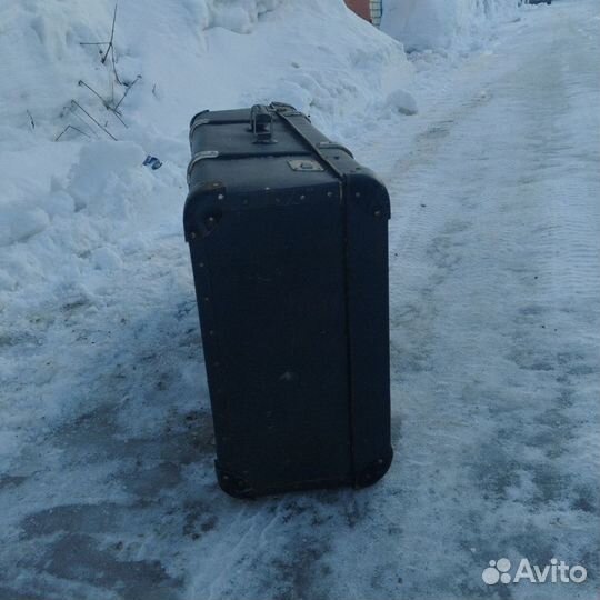 Чемоданы времен СССР