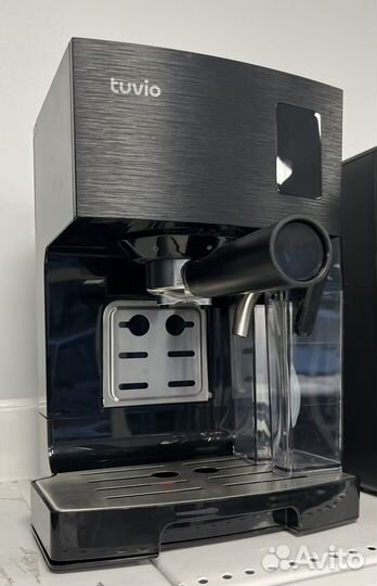 Кофеварка рожковая Tuvio TCM02EA