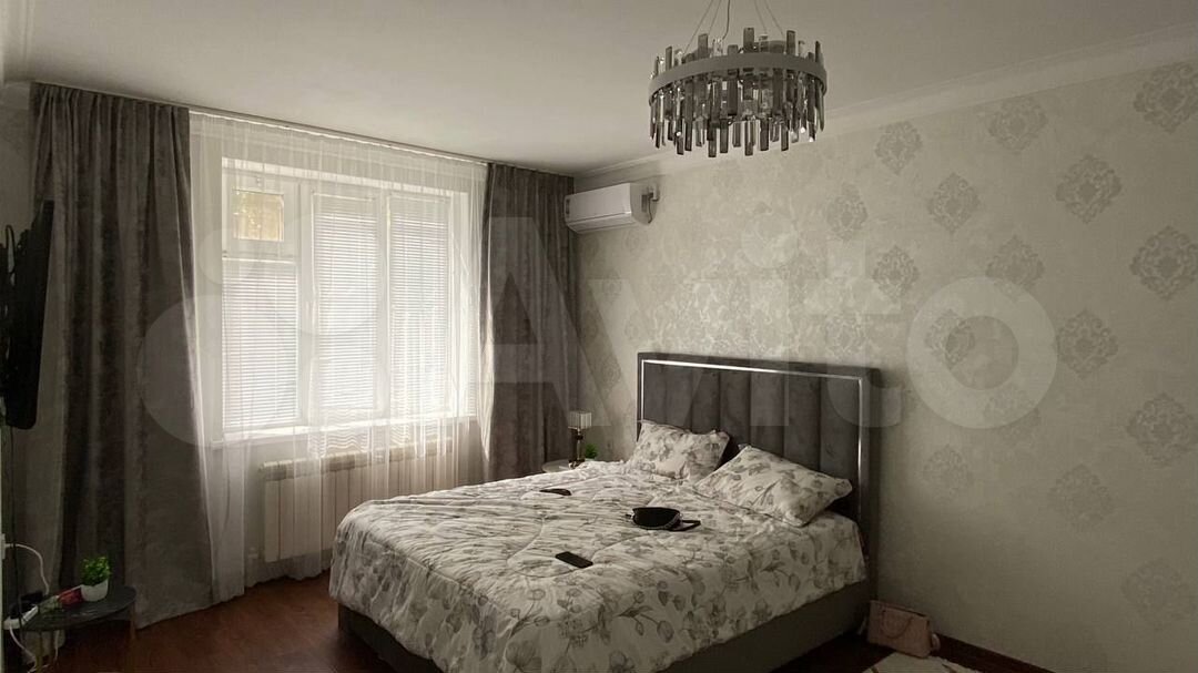 2-к. квартира, 52 м², 1/5 эт.