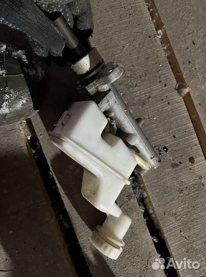 Главный тормозной цилиндр ваккум lifan Solano