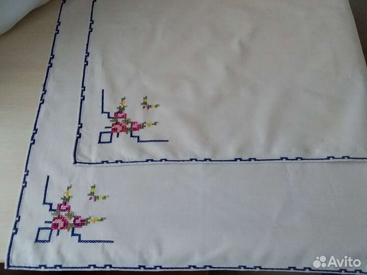 Салфетки на стол винтажные с вышивкой