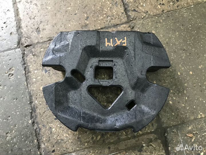 Вставка в запасное колесо Cadillac SRX II 09-16