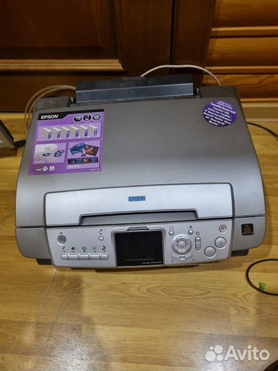 Цветной струйный принтер