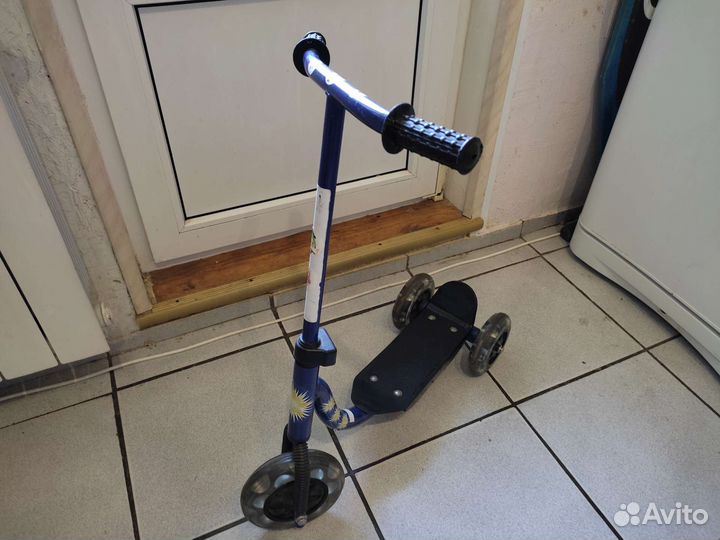 Самокат детский трехколесный бу