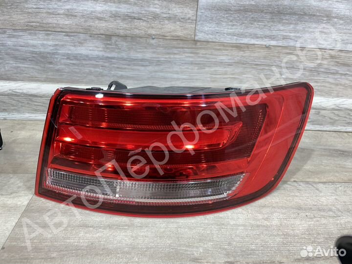 Фонарь задний левый правый Audi A4 b9 (2015-2020)