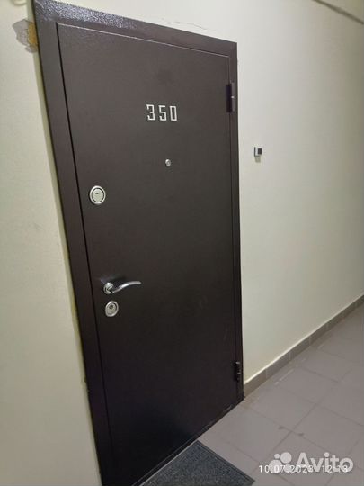 Дверь входная металлическая бу