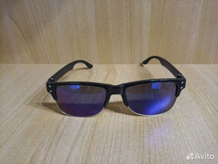 Солнцезащитные очки