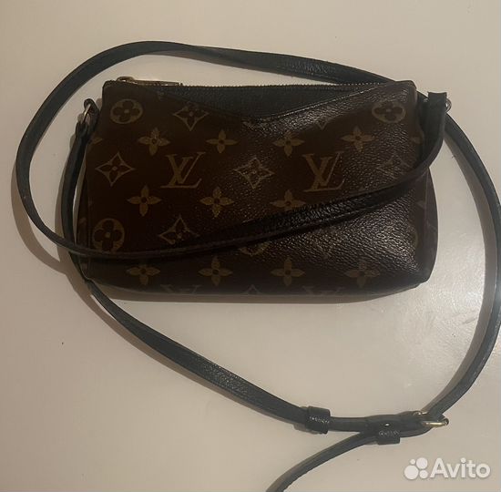 Сумка Louis vuitton