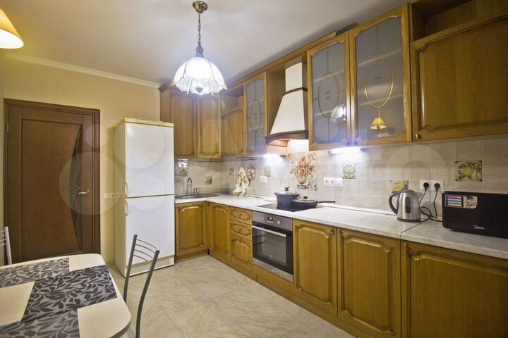 2-к. квартира, 57 м², 15/17 эт.