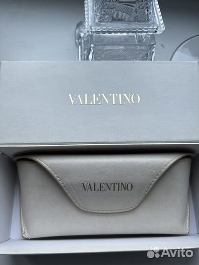 Солнцезащитные очки женские брендовые