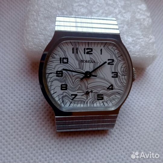 Часы Победа механические СССР наручные