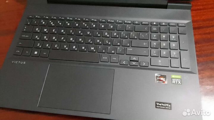 Hp victus 16-e0025ur