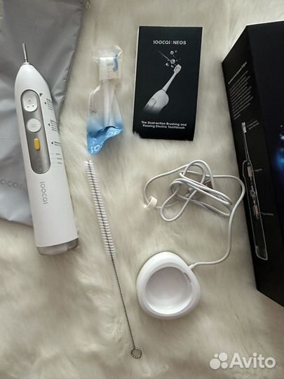 Зубная щетка с ирригатором Soocas T03