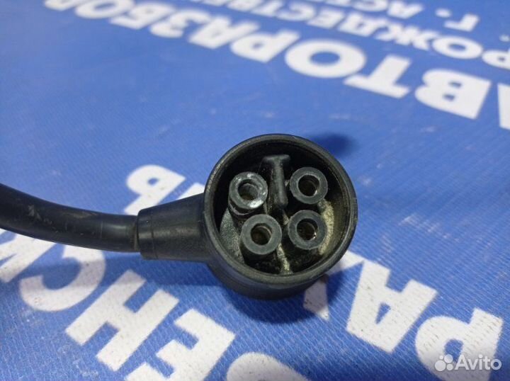 Фишка коммутатора зажигания Mercedes-Benz W190