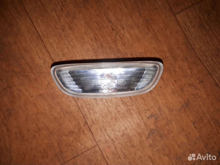 Повторитель поворота правый Kia rio 4