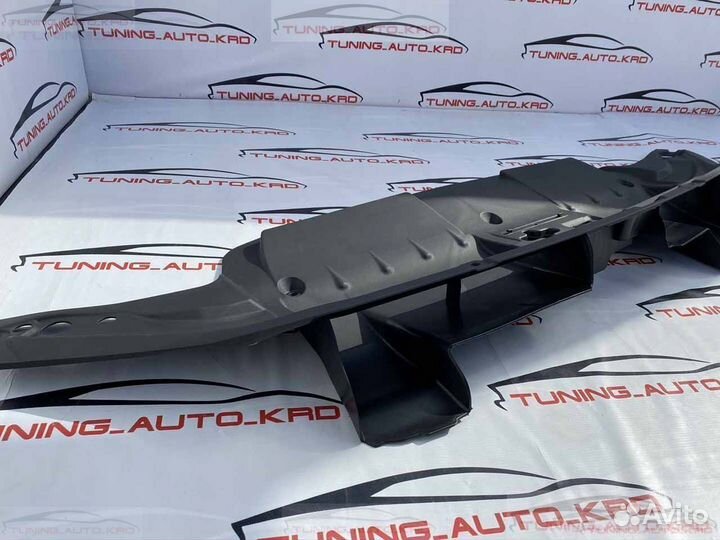 Накладка под капот для Тойота ленд круизер