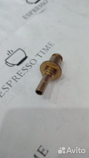 Нипель подключения к бункеру с водой wmf