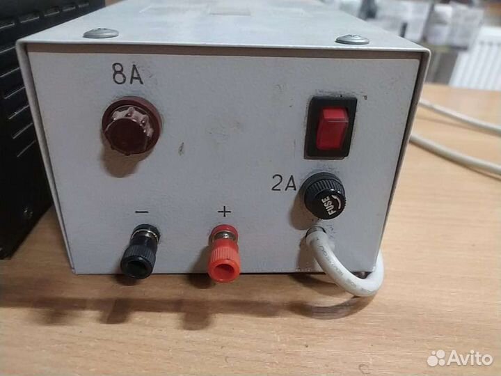 Блок питания стабилизированный