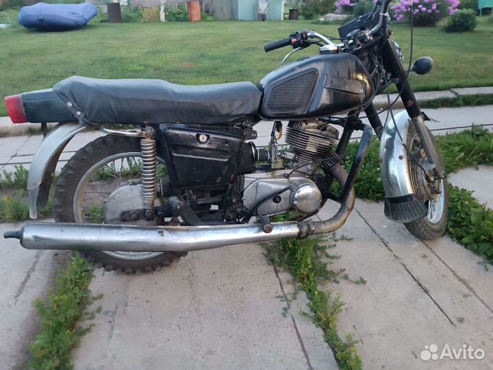 Продаю, на ходу