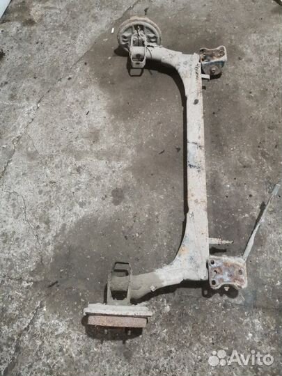 Балка подвески задняя Chery Bonus лифтбек 1.5 A13