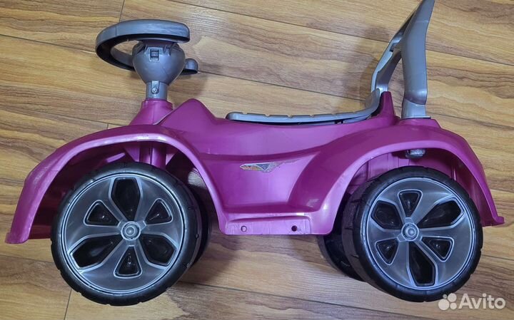 Машинка толокар