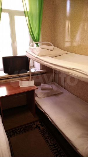 Комната 18 м² в 5-к., 1/5 эт.