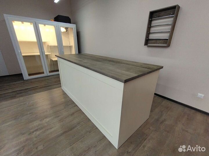 Стол для флориста, прилавок