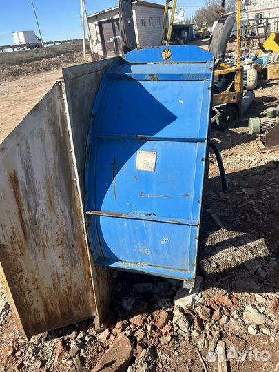 Продам осевой вентилятор во-06-300