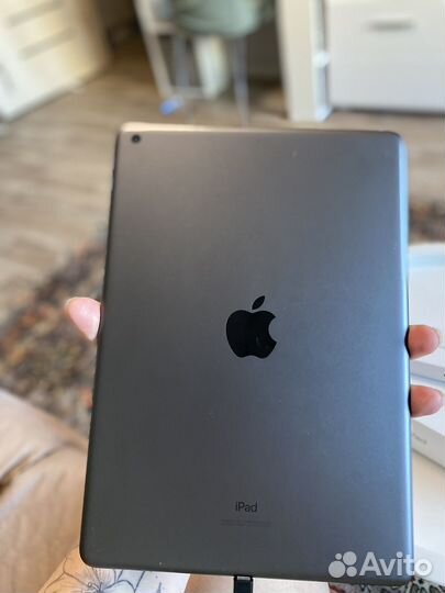 iPad 9 поколения 64gb