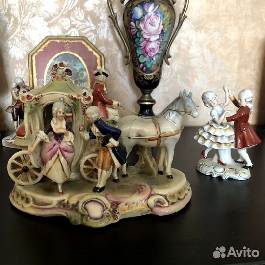 Статуэтка кавалер и дама немецкая антиквариат