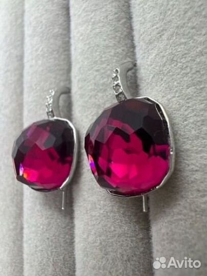 Серьги Swarovski рубин