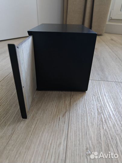 Урна для домашних животных из дерева с фоторамкой