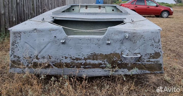 Лодка Астраханка