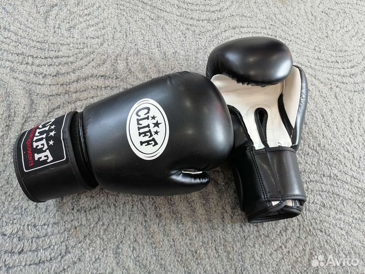 Перчатки для рукопашного боя, 10oz