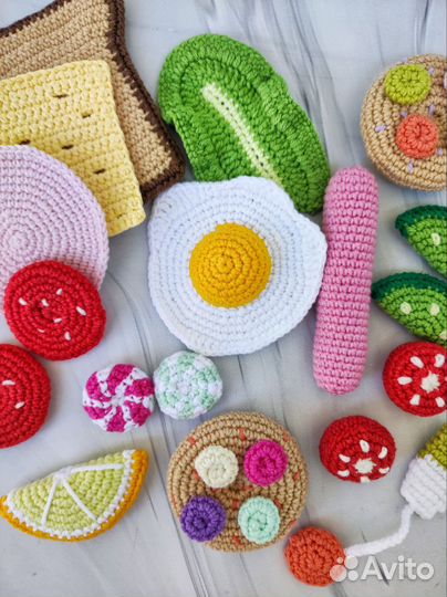 Яичница вязаная. Еда для кукол, детская кухня