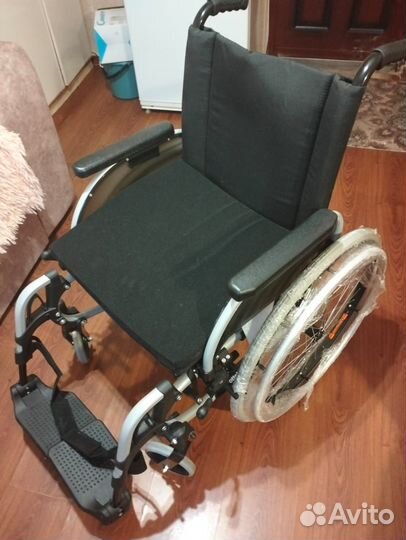 Инвалидная коляска новая