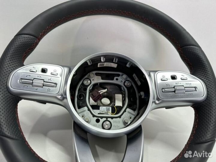 Рулевое колесо переднее левое Mercedes Benz Gle