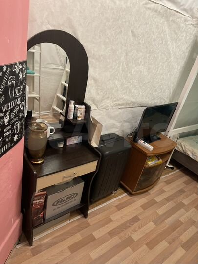 Комната 11 м² в 5-к., 1/8 эт.