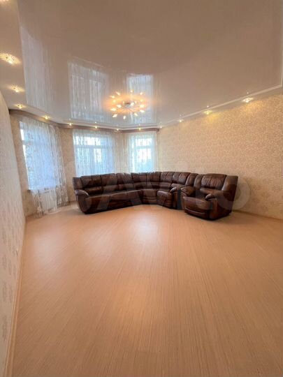 3-к. квартира, 116 м², 3/10 эт.